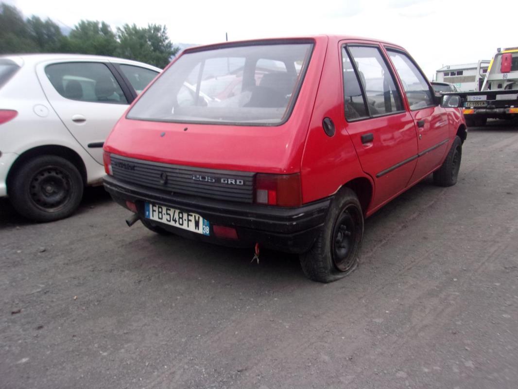 Optique avant principal gauche (feux)(phare) PEUGEOT 205 PHASE 2 image 2