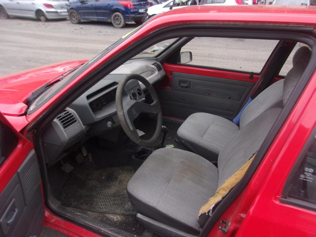 Optique avant principal gauche (feux)(phare) PEUGEOT 205 PHASE 2 image 3