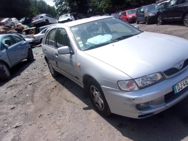 Feu arriere principal gauche (feux) NISSAN ALMERA 1 PHASE 2 Essence image 2
