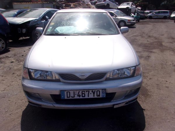 Feu arriere principal gauche (feux) NISSAN ALMERA 1 PHASE 2 Essence image 6