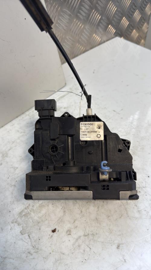 Serrure avant droit FIAT PUNTO 3 Essence image 3