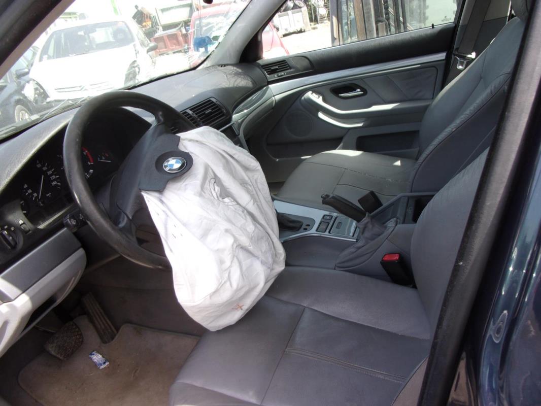 Feu arriere principal gauche (feux) BMW SERIE 5 E39 TOURING PHASE 2 BREAK Diesel image 2