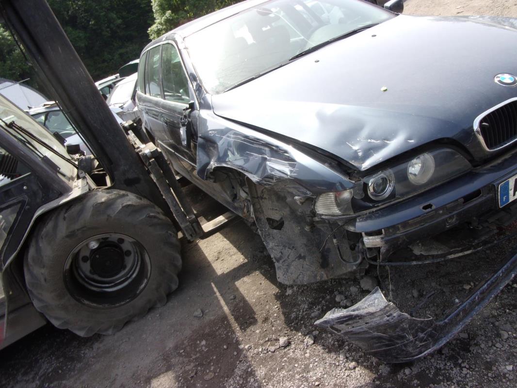 Feu arriere principal gauche (feux) BMW SERIE 5 E39 TOURING PHASE 2 BREAK Diesel image 5