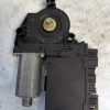 Moteur leve vitre avant droit AUDI A4 2 PHASE 1 Diesel image 4