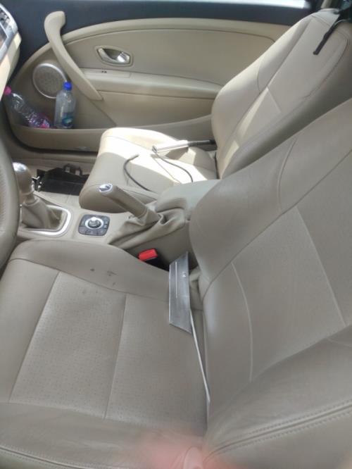 Porte avant gauche RENAULT MEGANE 3 PHASE 1 COUPE Diesel image 7