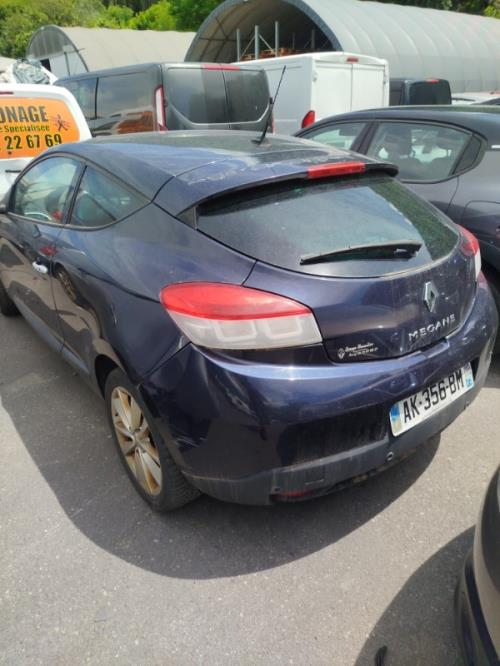 Porte avant gauche RENAULT MEGANE 3 PHASE 1 COUPE Diesel image 8