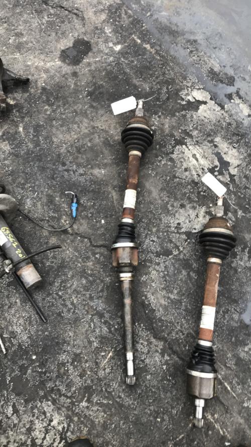 Cardan droit (transmission) PEUGEOT 208 1 PHASE 2 Essence image 1