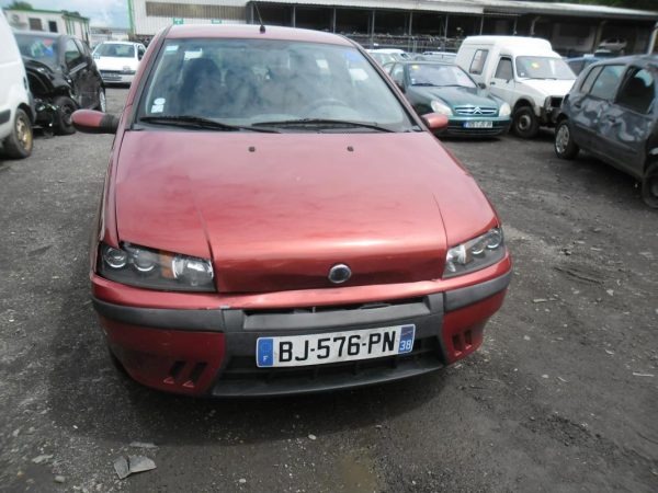 Aile avant gauche FIAT PUNTO 2 PHASE 1 image 3