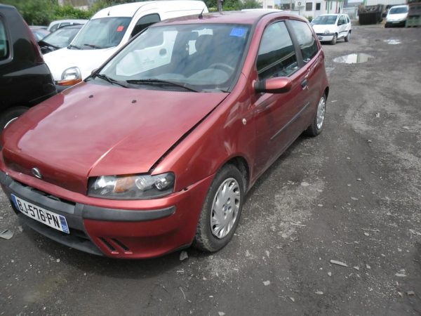 Aile avant gauche FIAT PUNTO 2 PHASE 1 image 5