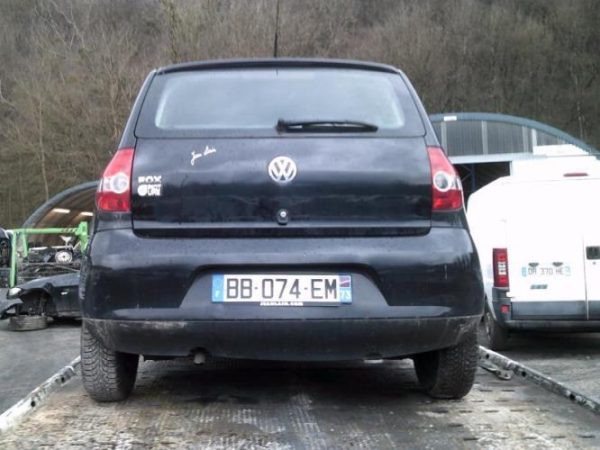 Aile avant droit VOLKSWAGEN FOX Essence image 4