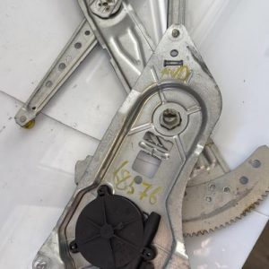 Leve vitre electrique avant droit RENAULT KANGOO 1 PHASE 2 Diesel image 1