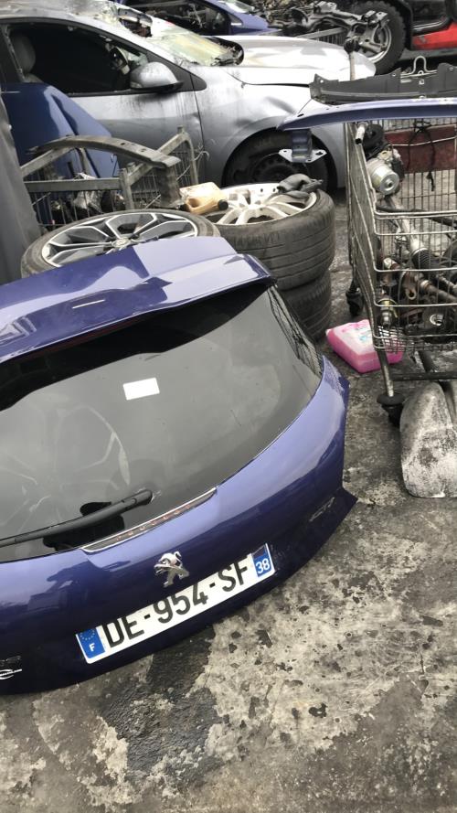 Malle/Hayon arriere PEUGEOT 208 1 PHASE 2 Essence image 8