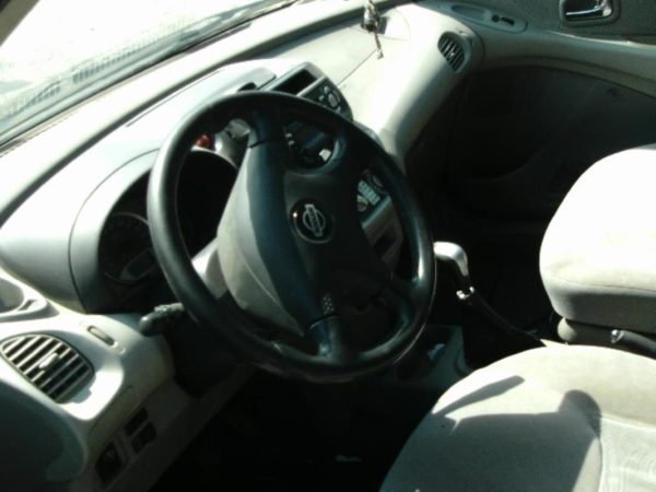 Retroviseur droit NISSAN ALMERA TINO PHASE 1 Diesel image 2