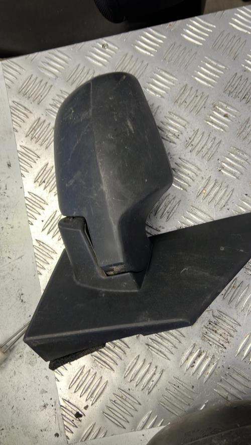 Retroviseur droit FORD FUSION PHASE 1 Diesel image 1