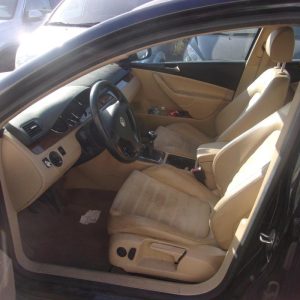 Calandre VOLKSWAGEN PASSAT 5 image 2