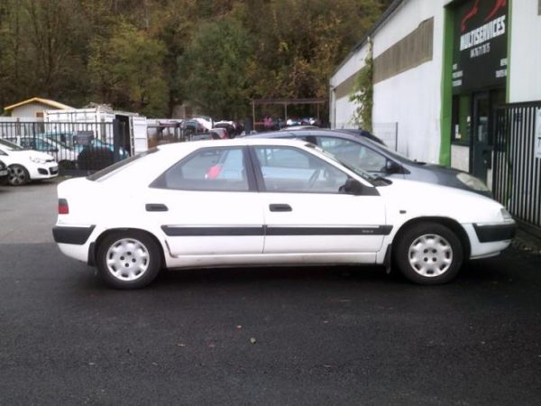 Feu arriere secondaire gauche (feux) CITROEN XANTIA PHASE 1 Diesel image 3