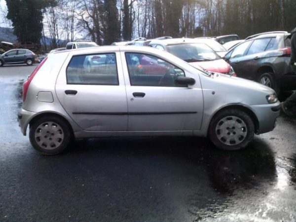 Feu arriere principal gauche (feux) FIAT PUNTO 2 PHASE 1 Essence image 4