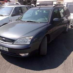 Feu arriere principal droit (feux) FORD MONDEO 2 BREAK Diesel image 1