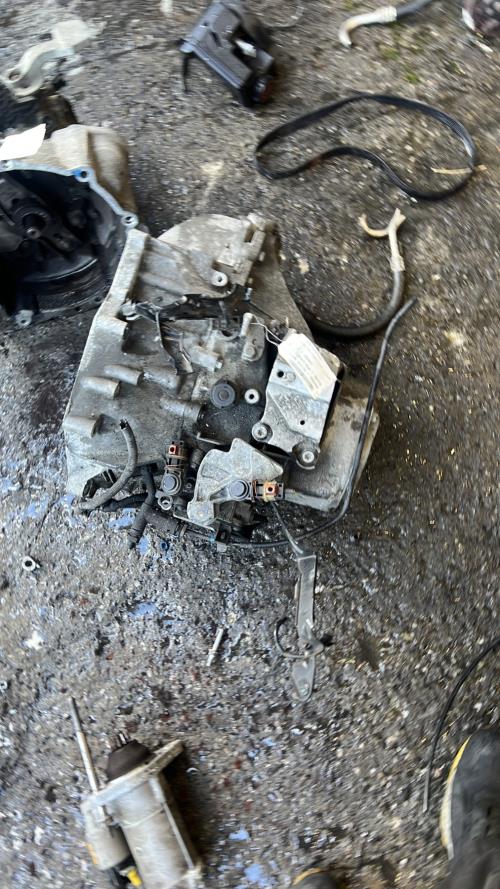 Boite de vitesses PEUGEOT 2008 1 PHASE 1 Diesel image 8