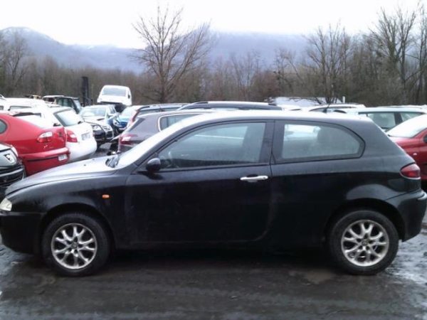 Feu arriere secondaire droit (feux) ALFA ROMEO 147 PHASE 2 Diesel image 4