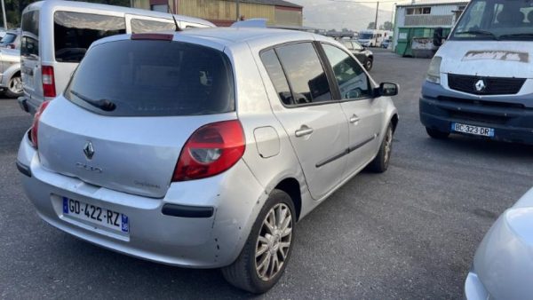 Trappe d'essence RENAULT CLIO 3 PHASE 1 Diesel image 7