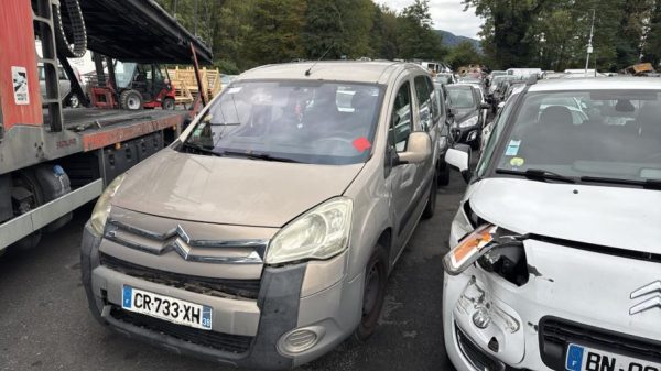 Porte avant droit CITROEN BERLINGO 2 PHASE 1 Diesel image 8