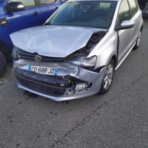 Interrupteur de leve vitre avant gauche VOLKSWAGEN POLO 5 PHASE 1 Essence image 1