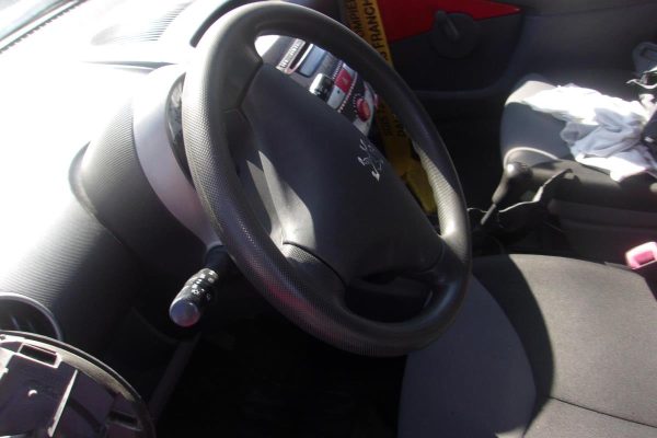 Capot PEUGEOT 107 PHASE 2 image 3