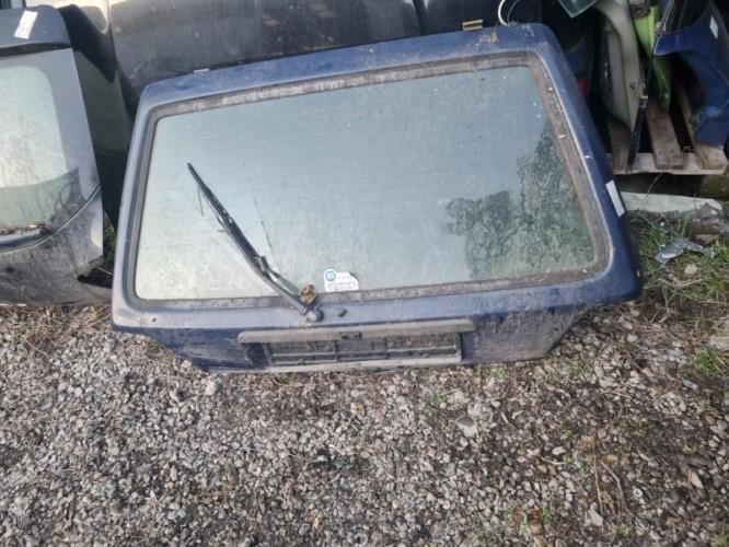 Malle/Hayon arriere VOLKSWAGEN GOLF 2 image 3