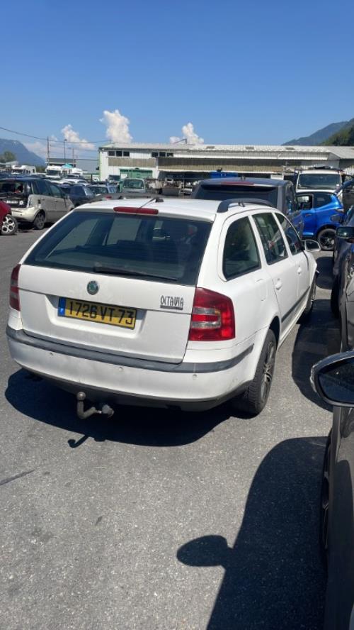 Retroviseur droit SKODA OCTAVIA 2 PHASE 1 BREAK Diesel image 4
