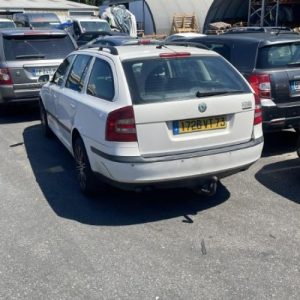 Debitmetre SKODA OCTAVIA 2 PHASE 1 BREAK Diesel image 6