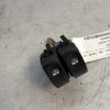 Interrupteur de leve vitre avant gauche RENAULT CLIO 3 PHASE 2 Essence image 1