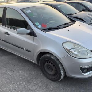 Platine feu arriere droit RENAULT CLIO 3 PHASE 1 Essence image 1