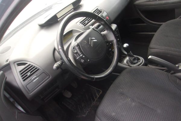 Feu arriere secondaire gauche (feux) CITROEN C4 1 PHASE 1 image 3