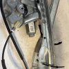 Leve vitre electrique avant gauche RENAULT CLIO 3 PHASE 1 Essence image 2