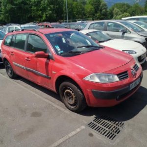 Boitier filtre a air RENAULT MEGANE 2 PHASE 1 BREAK Diesel image 1