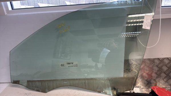 Vitre avant gauche RENAULT MEGANE 2 PHASE 1 BREAK Diesel image 2
