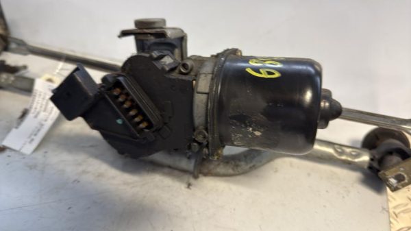 Moteur essuie glace avant RENAULT CLIO 2 PHASE 2 Diesel image 3