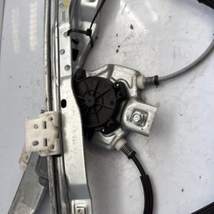 Leve vitre electrique avant droit CITROEN DS3 PHASE 1 Diesel image 1