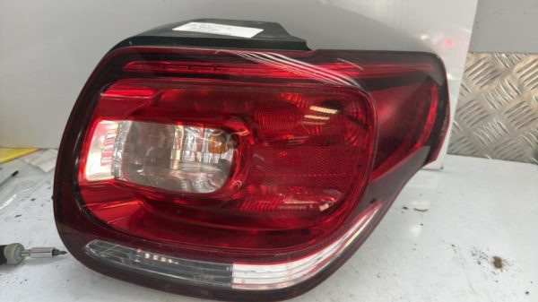 Feu arriere principal droit (feux) CITROEN DS3 PHASE 1 Diesel image 1
