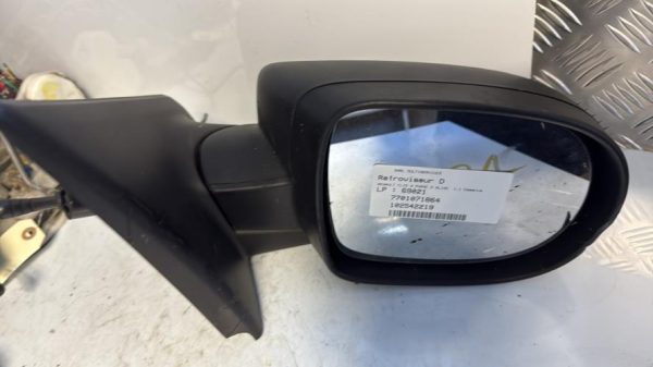 Retroviseur droit RENAULT CLIO 3 PHASE 2 Essence image 3