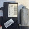 Moteur leve vitre avant gauche PEUGEOT 307 PHASE 1 BREAK Diesel image 4