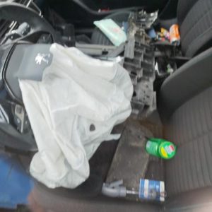 Divers PEUGEOT 208 2 Essence image 7