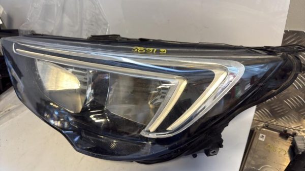 Optique avant principal gauche (feux)(phare) OPEL CROSSLAND X Diesel image 6