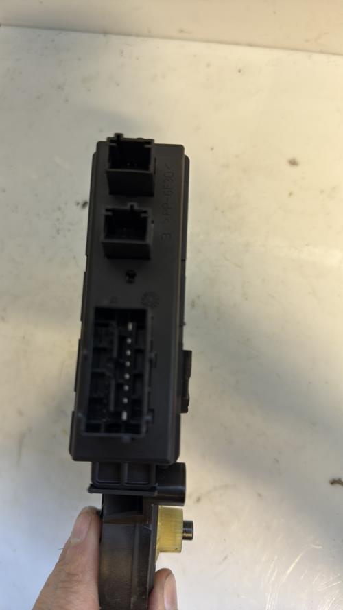 Moteur leve vitre avant droit CITROEN C4 GRAND PICASSO 1 Diesel image 3