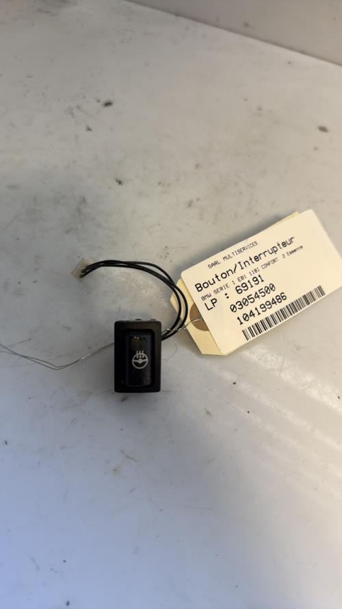 Bouton/Interrupteur BMW SERIE 1 E81 Essence image 3