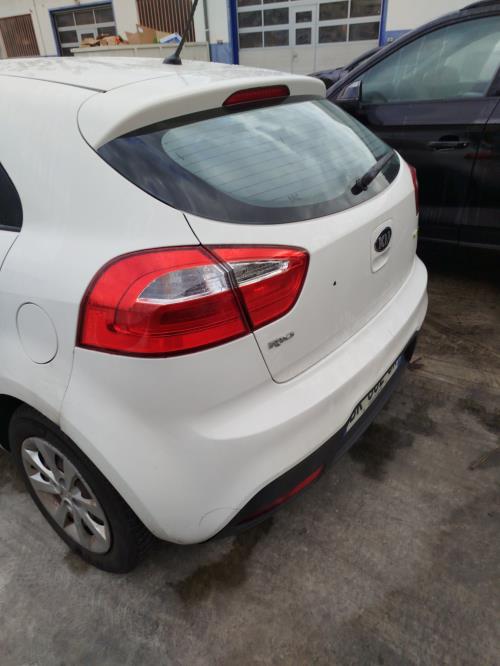 Boite de vitesses KIA RIO 3 PHASE 1 Diesel image 7