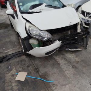 Bouton/Interrupteur KIA RIO 3 PHASE 1 Diesel image 1