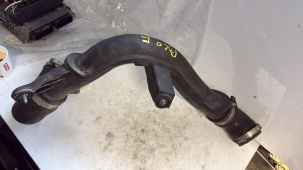 Durite de turbo VOLKSWAGEN POLO 5 PHASE 1 image 3