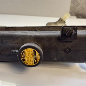 Vase d'expansion TOYOTA RAV4 3 PHASE 1 Diesel image 1